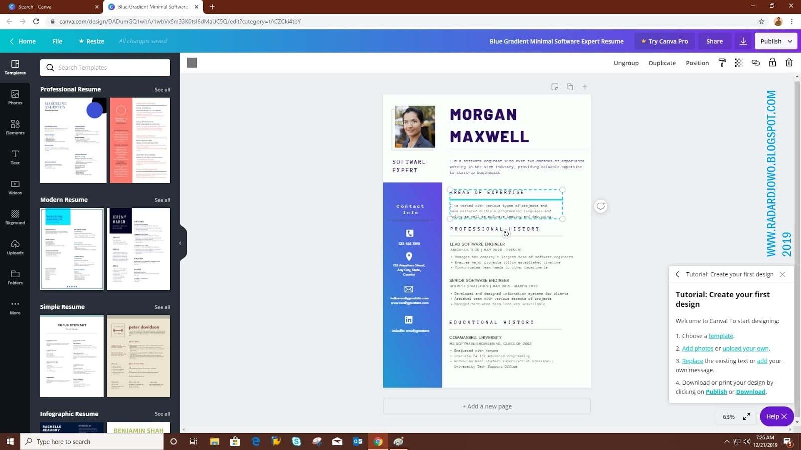 لقطة شاشة لمحرر Canva بعد فتح قالب سيرة ذاتية