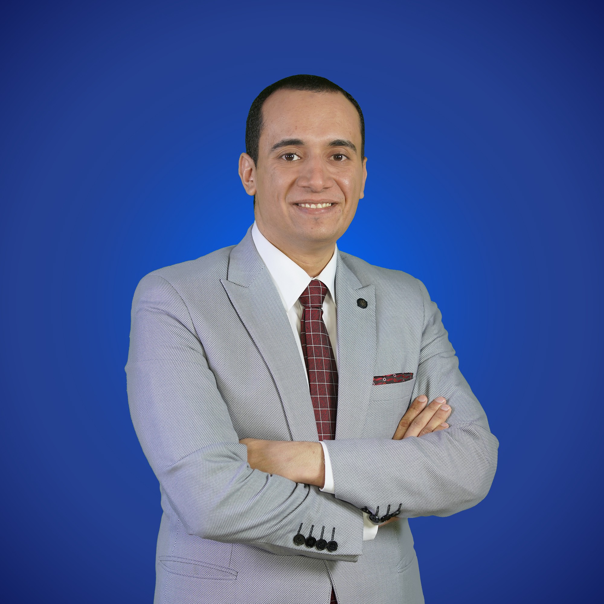 Dr. Tarek Refaay